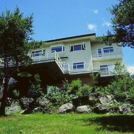 Pension & Cottage Mont Et Lac Яманакако Экстерьер фото