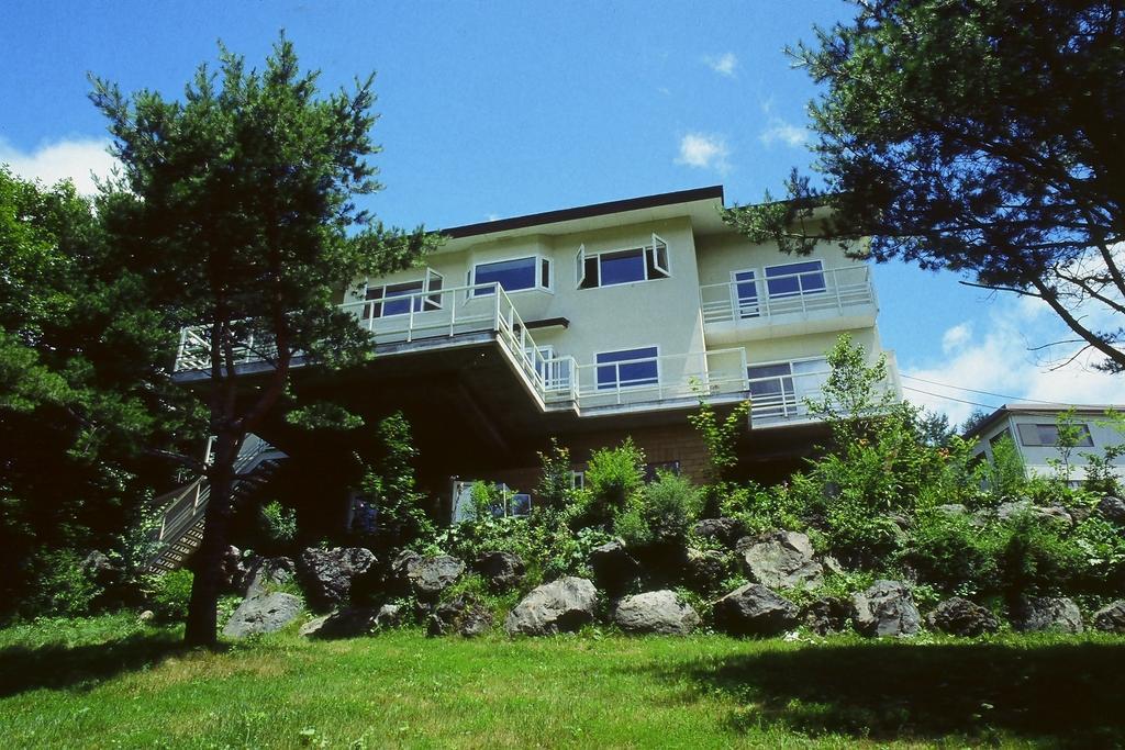 Pension & Cottage Mont Et Lac Яманакако Экстерьер фото